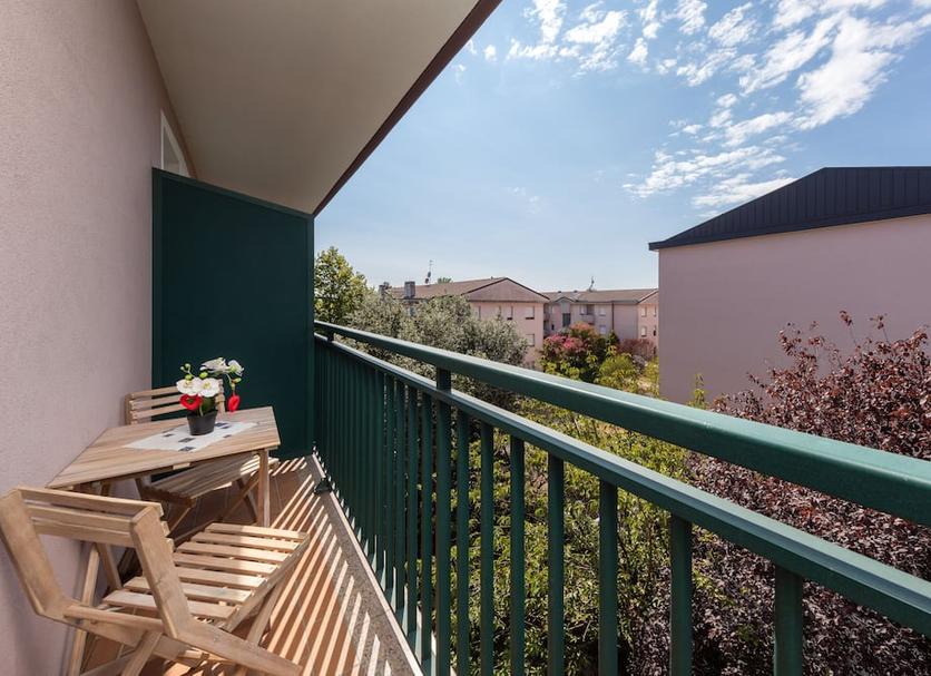 Balcony Photo